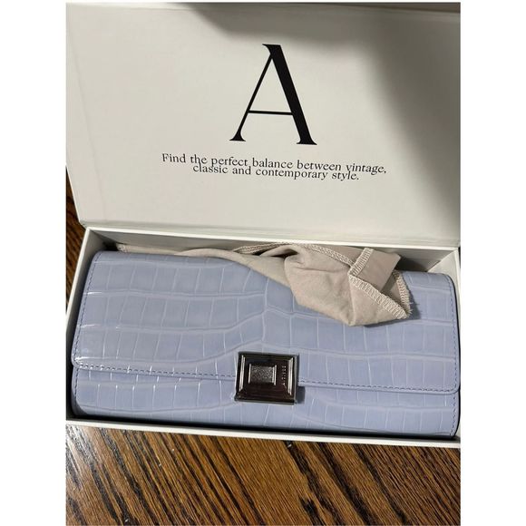 New A.CLOUD Wrap Clutch w/Chain Strap - Picture 2 of 3